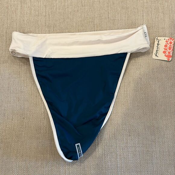 New Free People Kya Reversible Camilia Bikini Bottoms Sage / Figi Sz Large - Picture 8 of 10